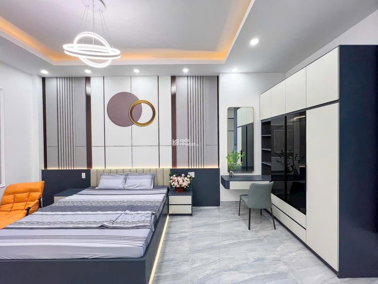 Bán Nhà Phố Chính Chủ Hiện Đại 2 Tầng - Trung Tâm Thủ Dầu Một - Giá Cực Tốt