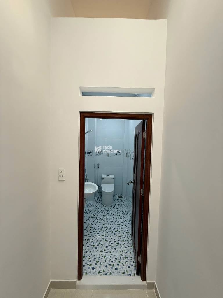 NHÀ 2 TẦNG MỚI ĐẸP - NGANG KHỦNG 6M - NỞ HẬU TÀI LỘC - TRUNG TÂM TÂN BÌNH