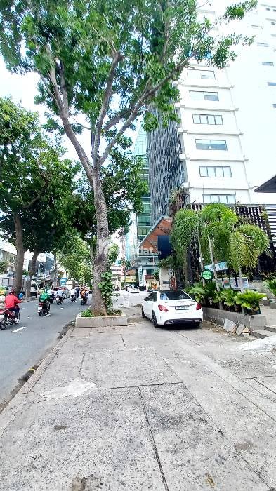 VỊ TRÍ ĐẮC ĐỊA, MÔ HÌNH KINH DOANH HIỆN ĐẠI TRUNG TÂM Q1 434m2 CHỈ 440 TỶ.