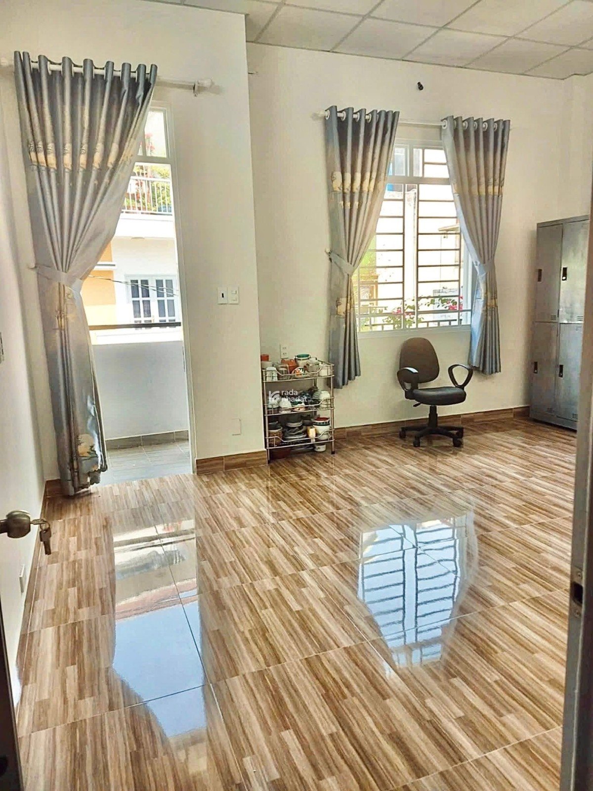 Nhà đẹp bán gấp, hẻm ô tô, đường Huỳnh Văn Nghệ, P. 15, Tân Bình, chỉ 6,99 tỷ TL