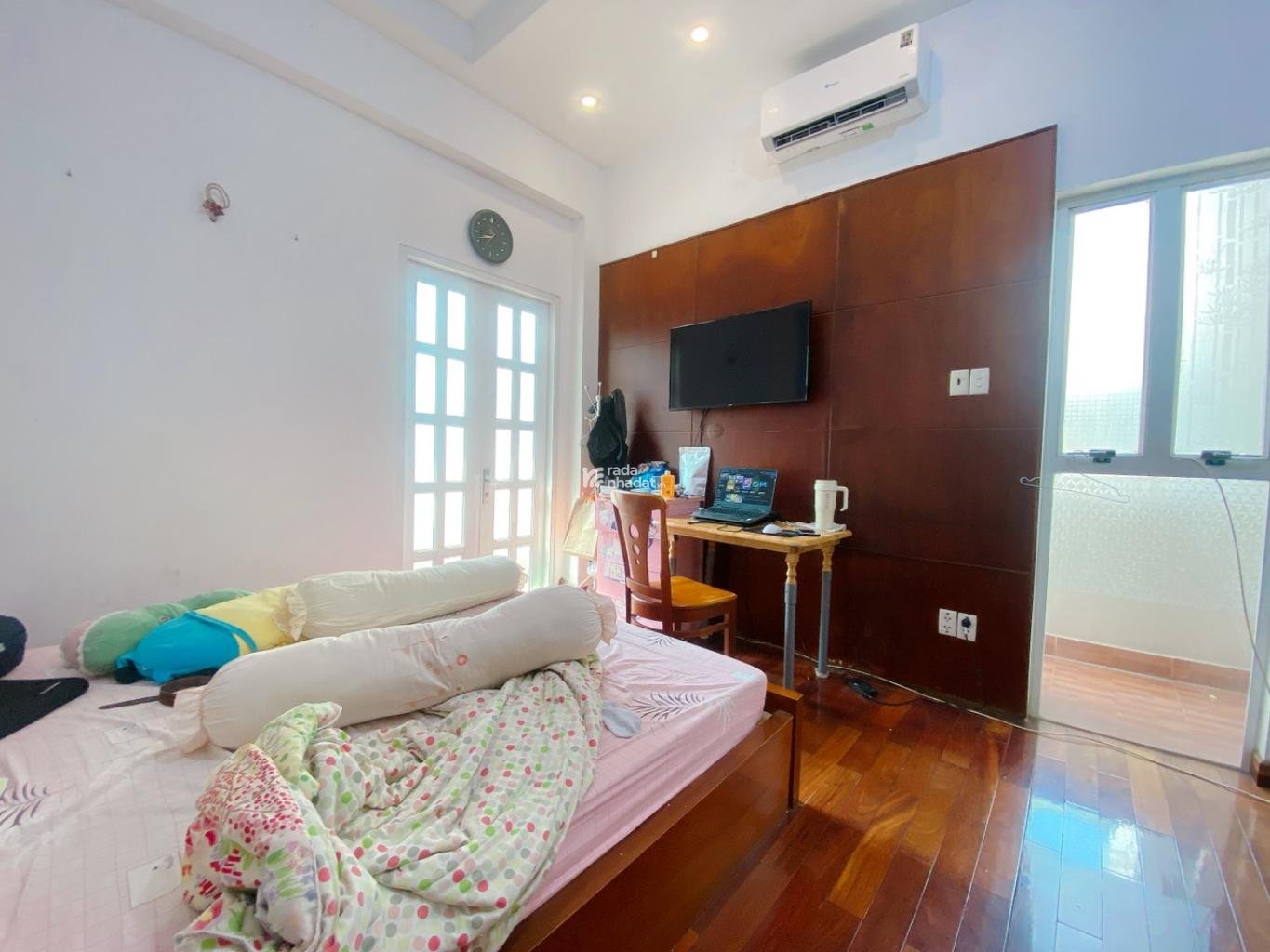 QUẬN 10 - NGAY NHÀ HÁT HÒA BÌNH - BA THÁNG HAI - HXH SÁT MT - CĂN GÓC 3 MẶT THOÁNG - 4 TẦNG