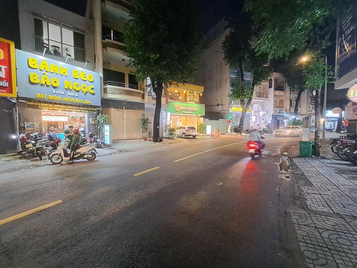 KHU VIP HIẾM NHÀ BÁN - MẶT TIỀN NỘI BỘ KINH DOANH - NHÀ CẤP 4 TIỆN XÂY MỚI