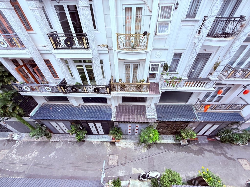 BÁN NHÀ LÊ ĐỨC THỌ 5TẦNG - 53m2 - HẺM XE HƠI NÉ CHỈ 8.2 TỶ