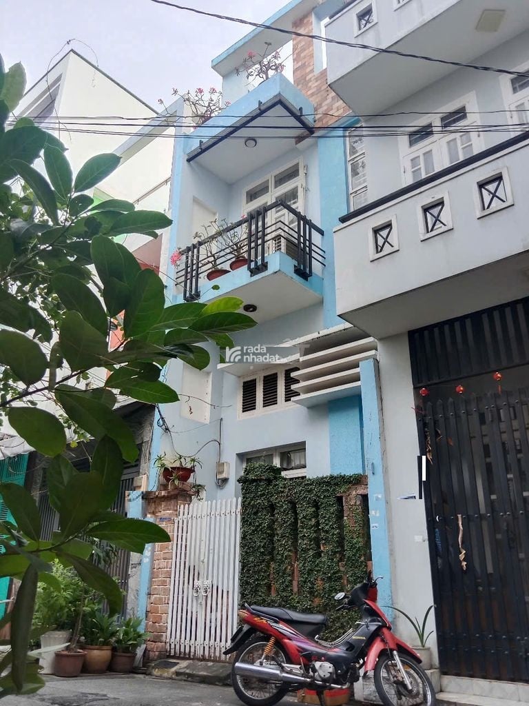 BÁN NHÀ 3 LẦU ĐƯỜNG GÒ DẦU, HẺM 6M, QUẬN TÂN PHÚ, DT 4 X 13M, 3PN 4WC, GIÁ 6 TỶ