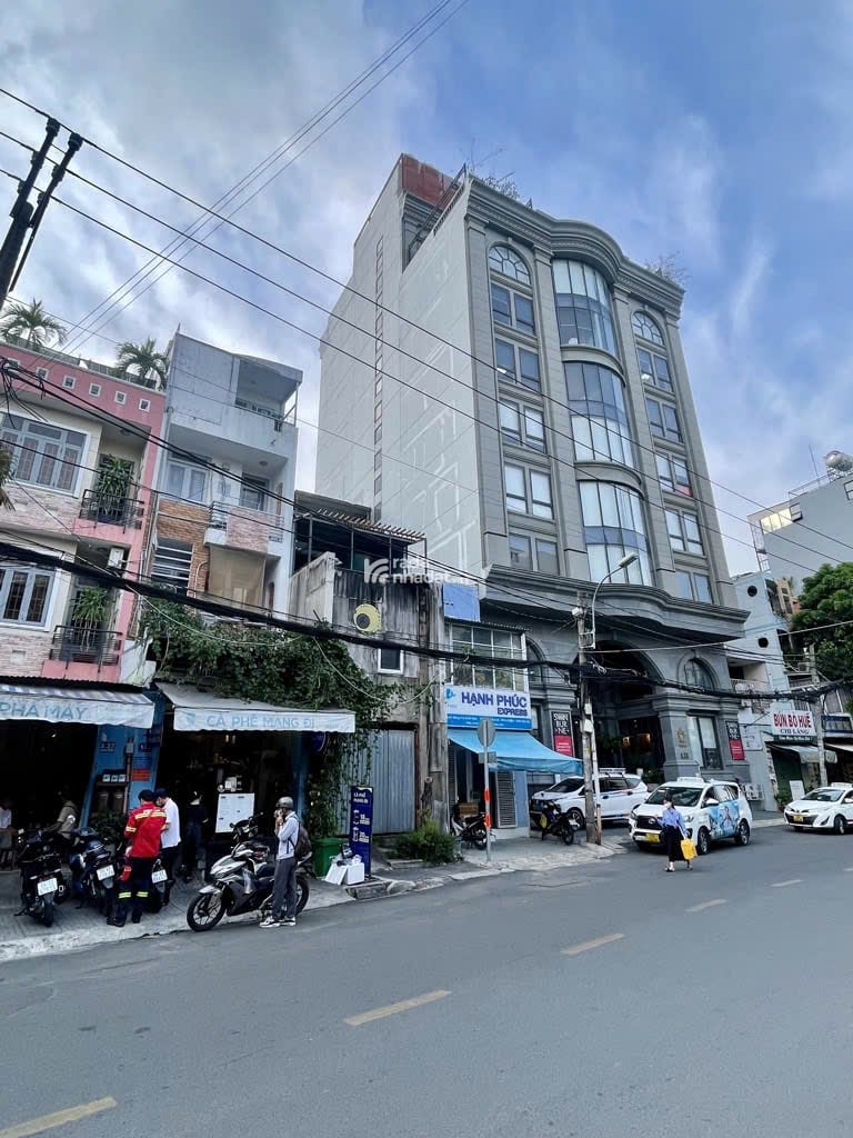 Siêu phẩm 2 mặt tiền trước sau khu sân bay  Bạch Đằng  Tân Bình  4x28m  Giá 30 Tỷ
