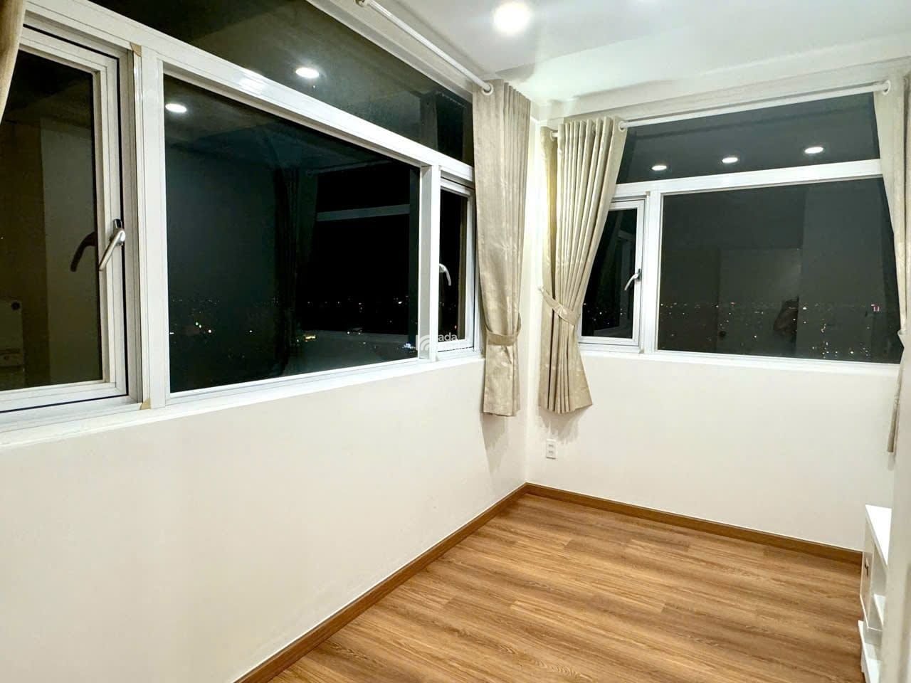 Bán chung cư Starup Đại Mỗ-91m2-3 ngủ-2 vệ sinh-tầng đẹp-lô góc-full nội thất-nhỉnh 6 tỷ-0971 607 ***