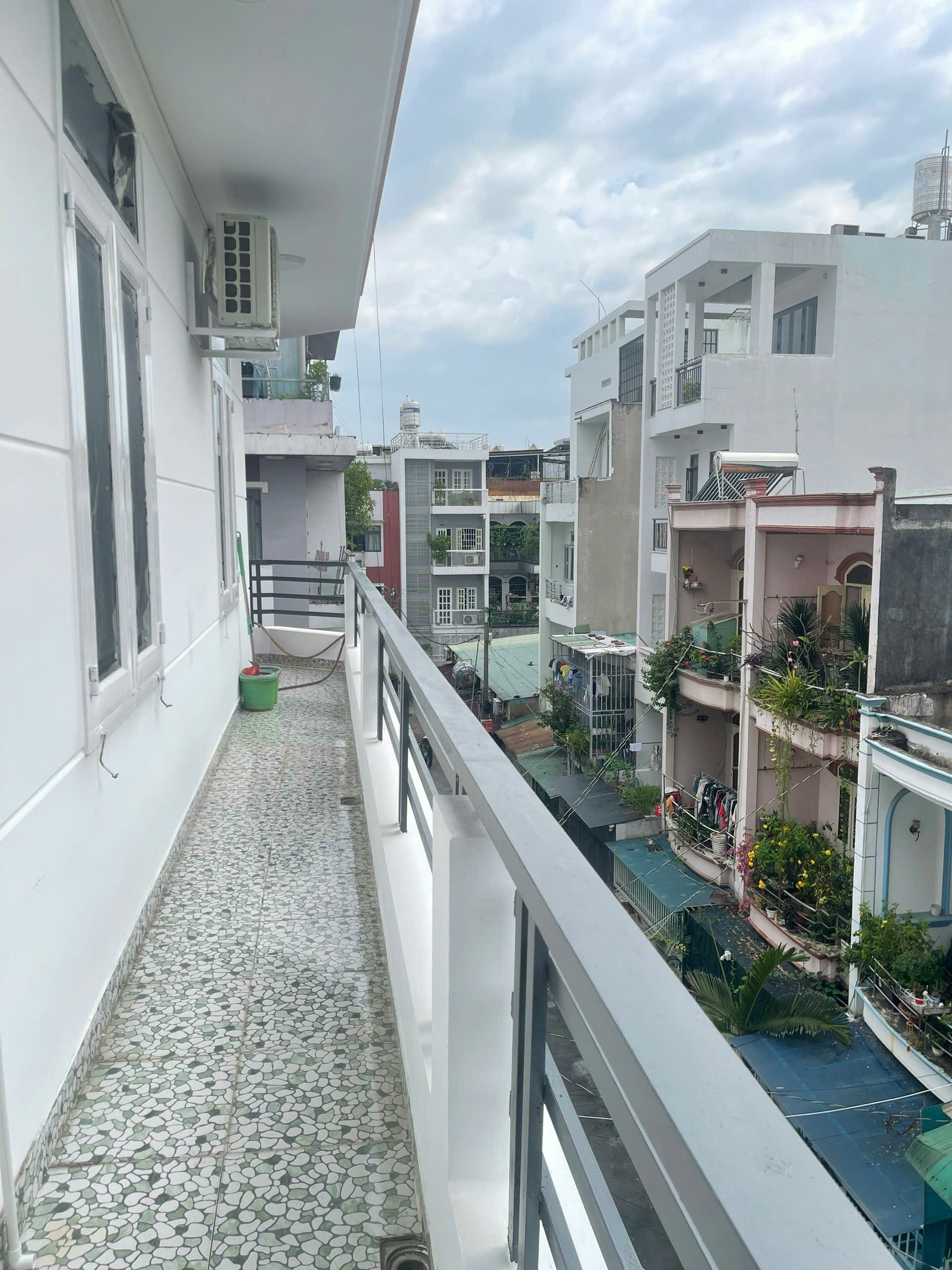 BÁN TÒA CHDV PHẠM VĂN CHIÊU, GÒ VẤP, DÒNG TIỀN CÓ SẴN, HẺM XE HƠI, CHỈ NHỈNH 12 TỶ