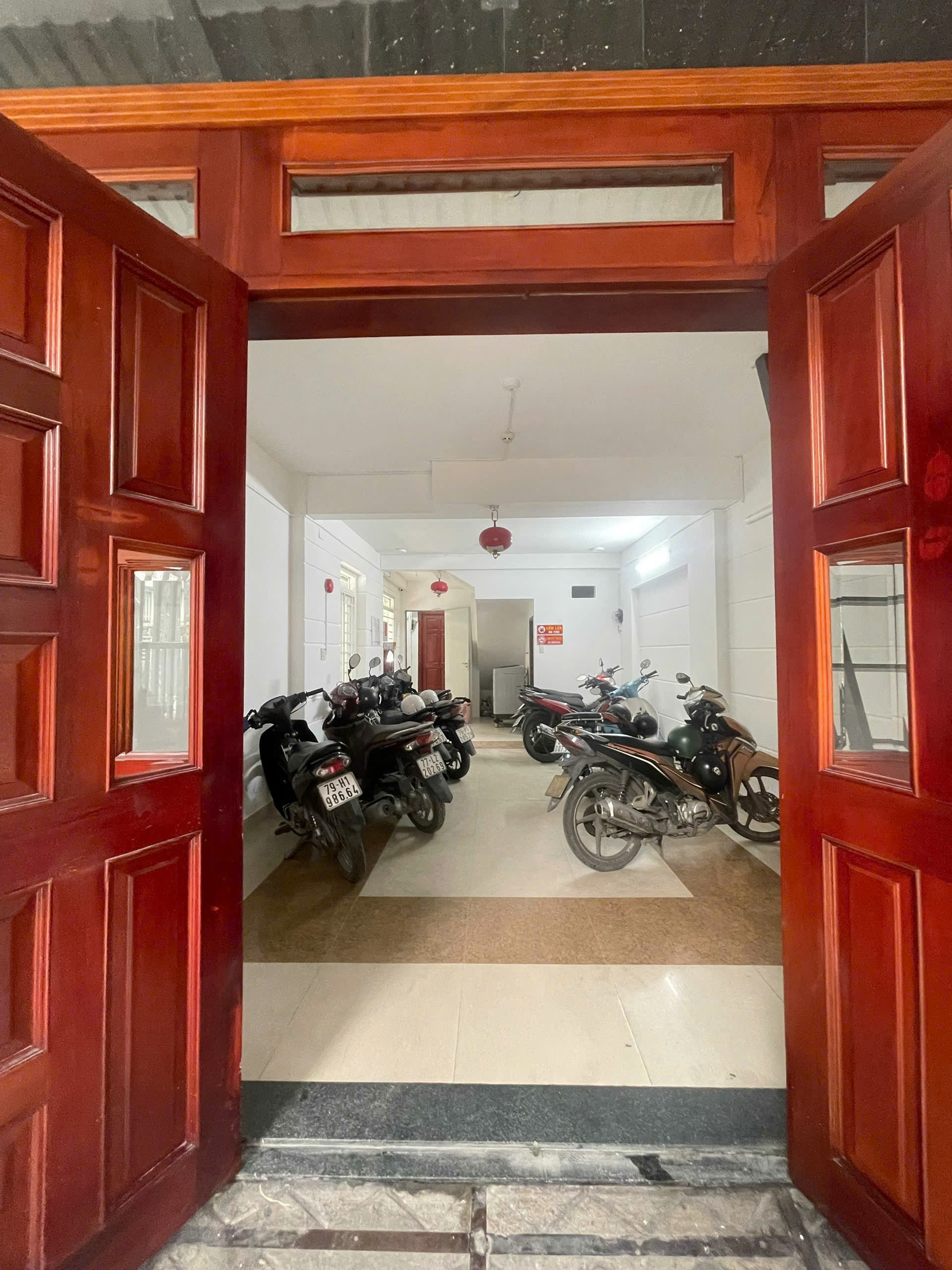 BÁN TÒA CHDV PHẠM VĂN CHIÊU, GÒ VẤP, DÒNG TIỀN CÓ SẴN, HẺM XE HƠI, CHỈ NHỈNH 12 TỶ