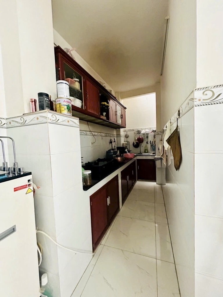 -Vị trí gần ngã 3 Lê Văn Quới giao Mã Lò, p. Bình Trị Đông A. Q.Bình Tân 