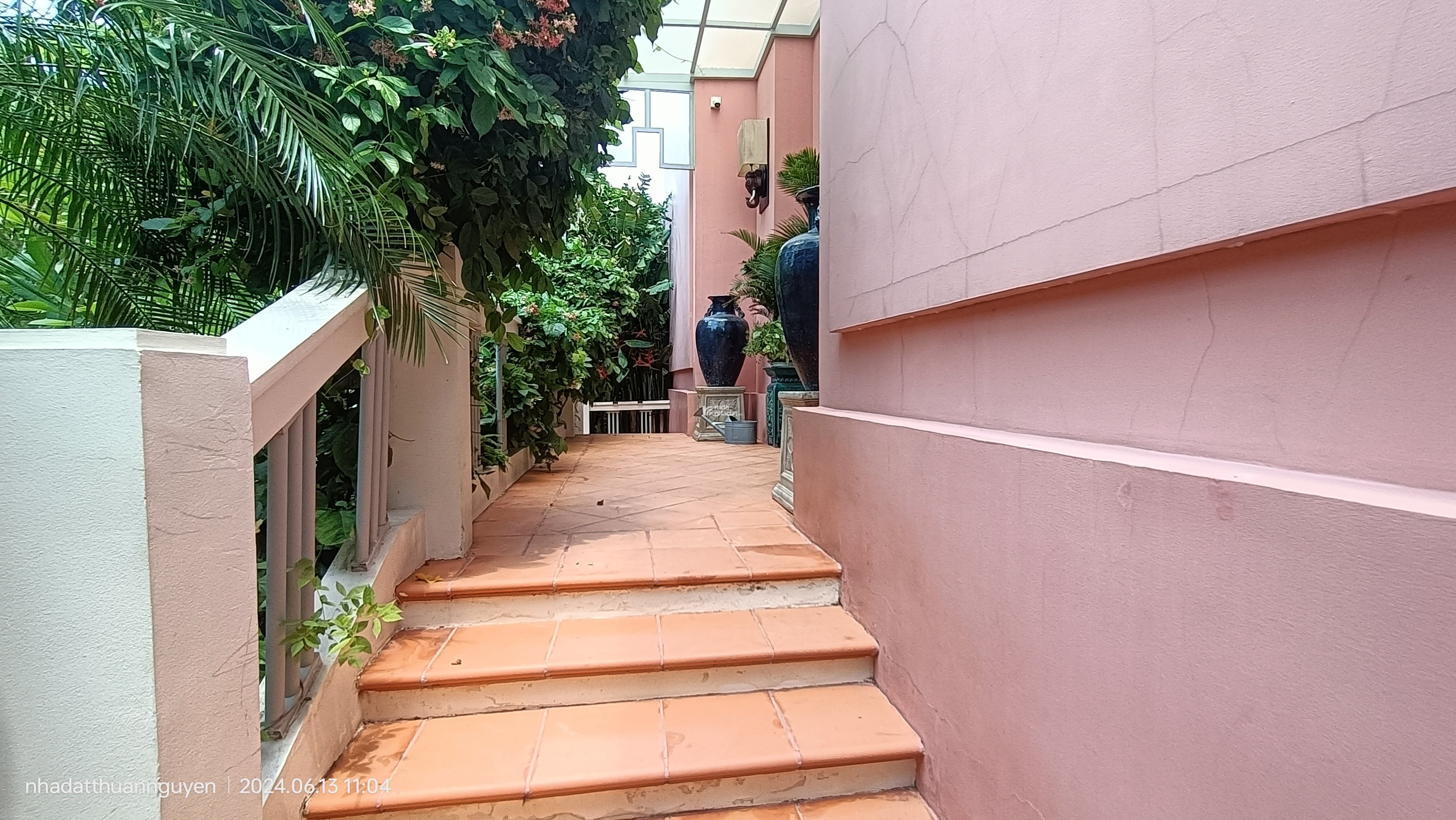 Bán Biệt Thự Pháp 1500m2, View Sông Sài Gòn