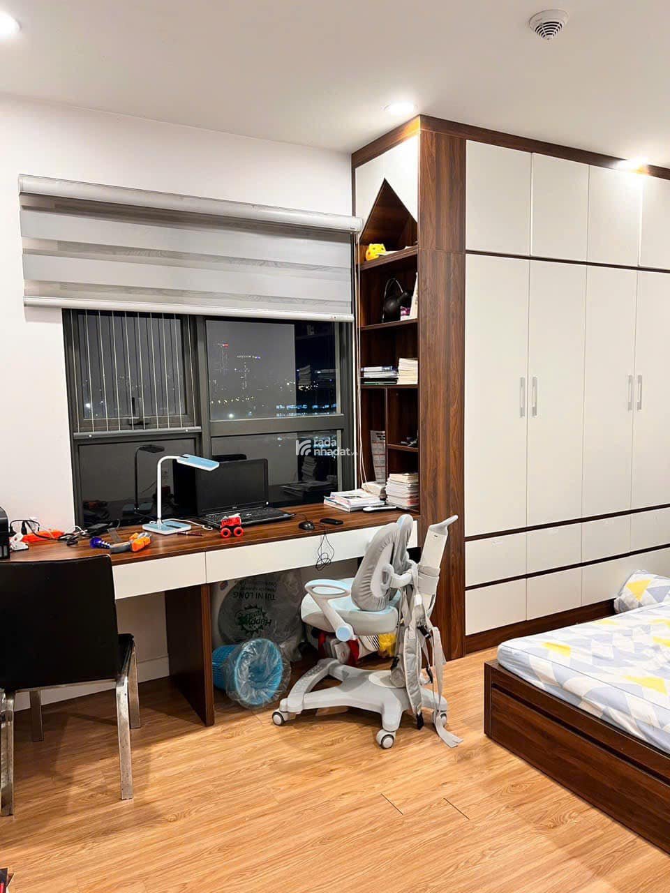 Cho thuê căn hộ 2PN từ cơ bản đến full đồ nội thất giá chỉ từ 12tr/th tại dự án Kosmo - Tây Hồ