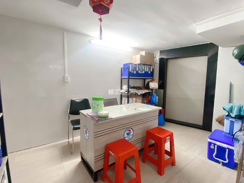 MẶT TIỀN 5 TẦNG BTCT PHAN XÍCH LONG - QUẬN 11- DT: 3.5*14m - 9 tỷ 3