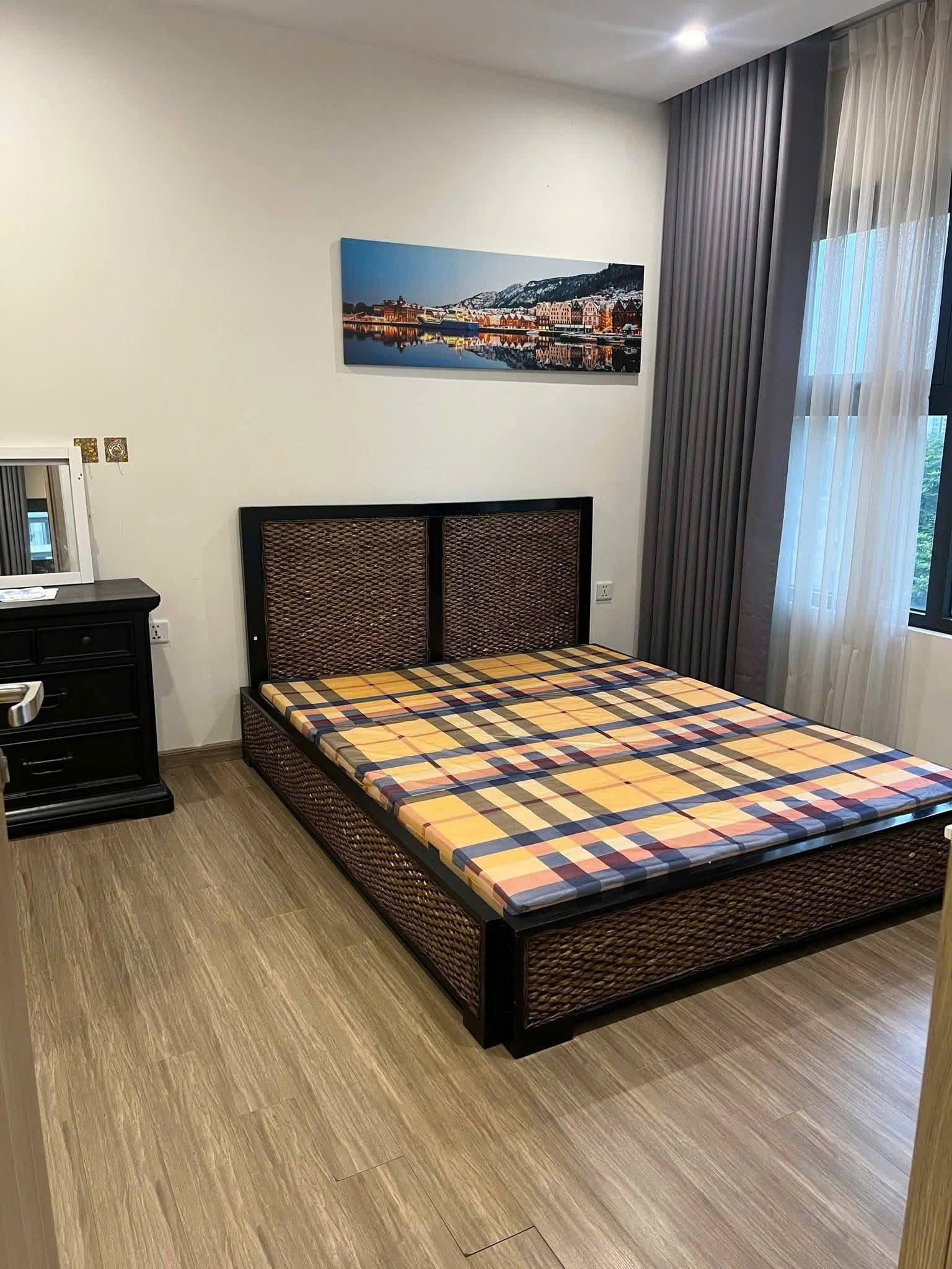 CHO THUÊ CĂN 3PN2WC FULL NỘI THẤT -  10 TRIỆU/THÁNG - GIÁ HỜI TẠI VINHOMES GRAND PARK