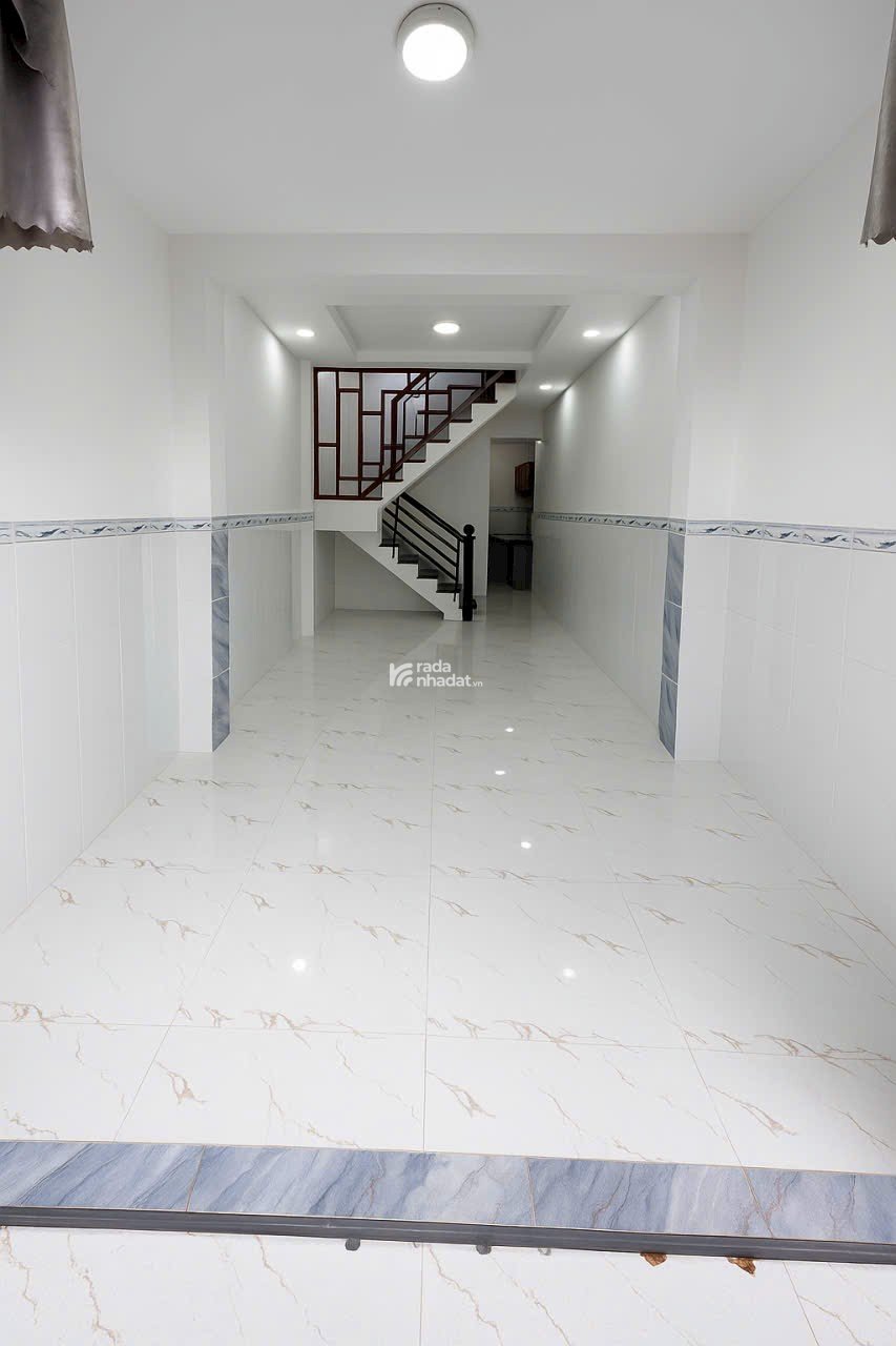 NHÀ ĐÚC BTCT - 3 TẦNG - 80M2 - HẺM 6M - GẦN CHỢ - SÁT KHU DÂN CƯ VĨNH LỘC 