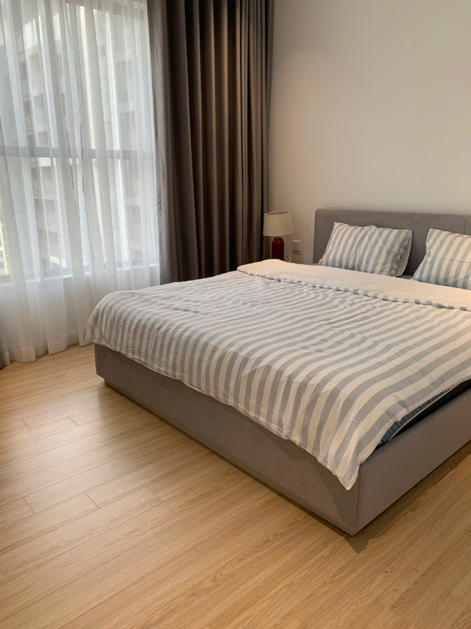 cho thuê căn hộ 3PN2WC - 28 triệu/tháng - Full NT Cao Cấp - Celesta Rise