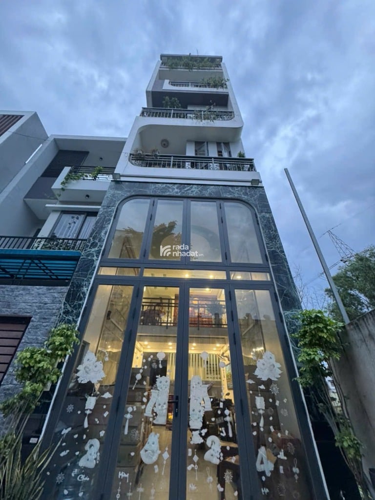 6 TẦNG ĐƯỜNG SỐ 8 KDC NAM LONG AN LẠC BÌNH TÂN DT: 4/4.5*18M- 8 TỶ 5