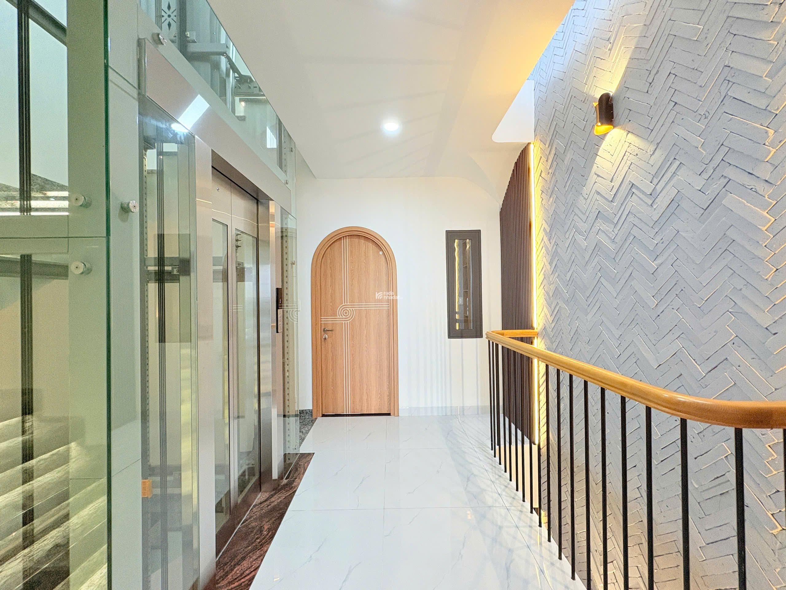 BÁN NHÀ PHỐ HIỆN ĐẠI KDC PHẠM HỮU LẦU, QUẬN 7