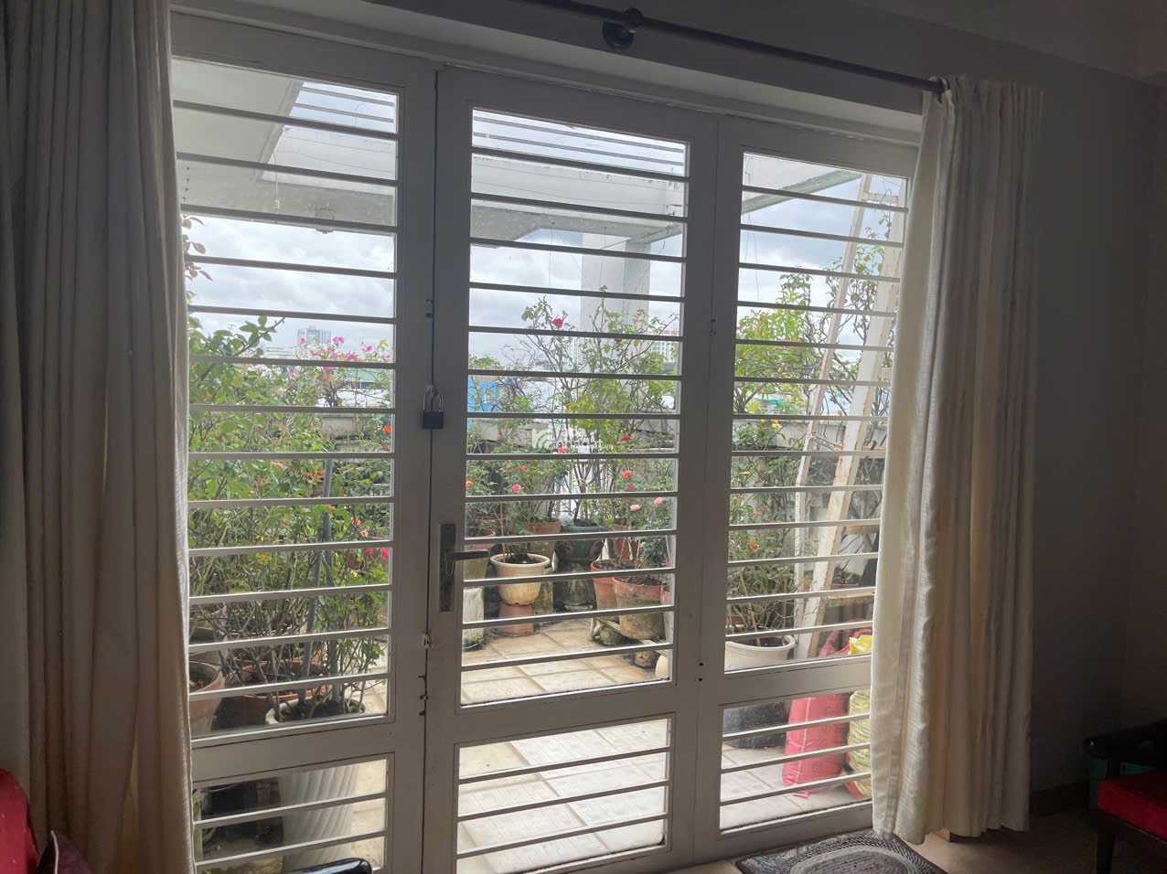 Cần bán Nhà mặt tiền đường 15, Phường Tân Kiểng, DT 4x20m 4 lầu 