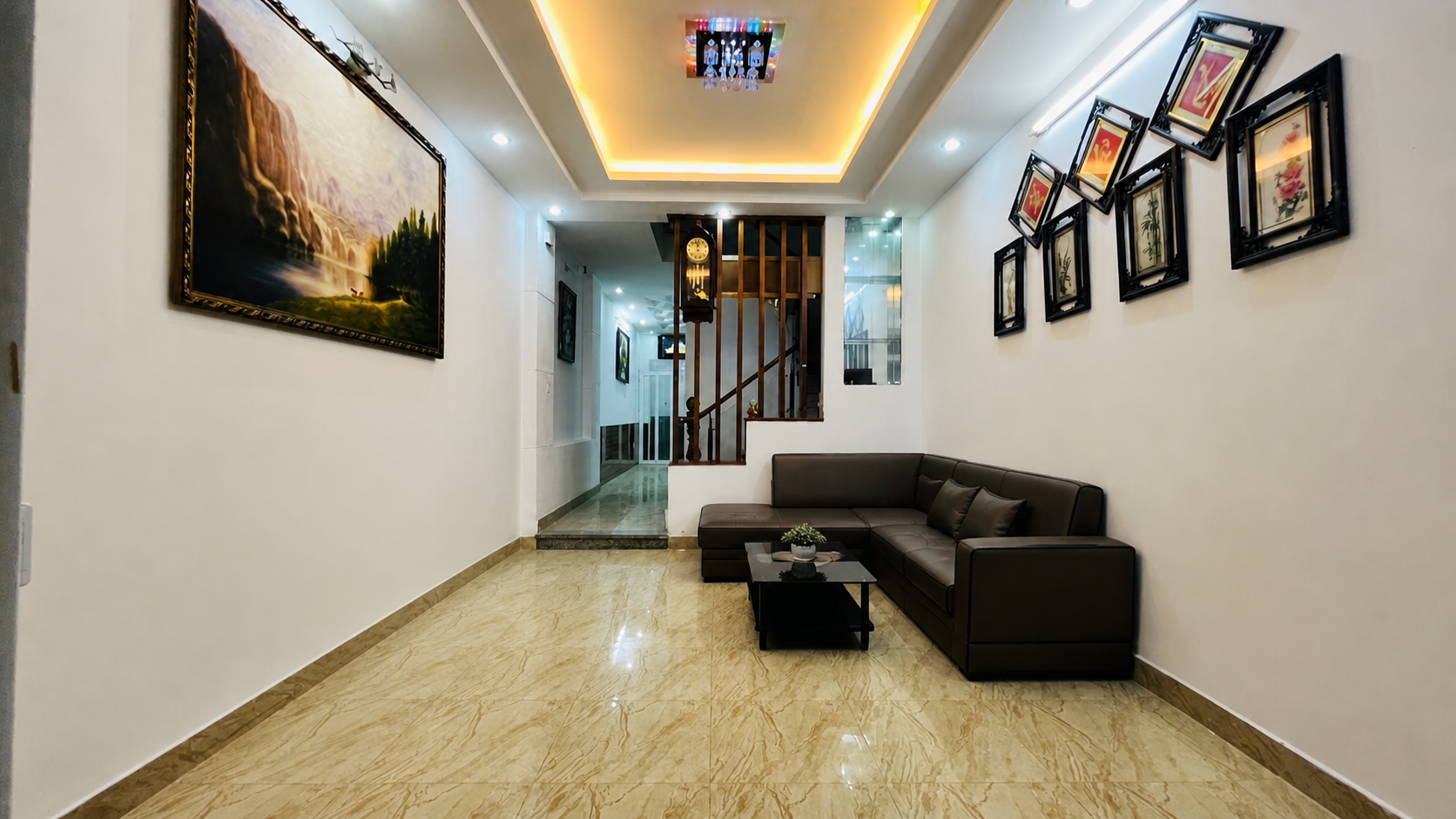 GIẢM SÂU CÒN 4.8 TỶ, NHÀ ĐÚC 2 TẤM, XE HƠI NGỦ SÂN, TRUNG TÂM LONG TRƯỜNG, Ở NGAY