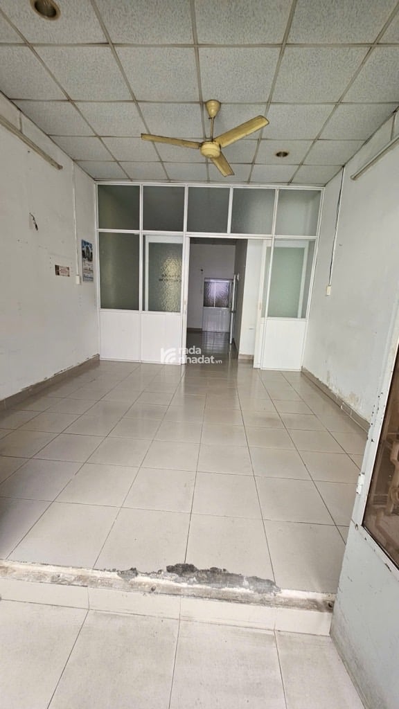 KHU ETOWN, HẺM XE HƠI TRƯỜNG CHINH, TÂN BÌNH, 74M2 TIỆN XÂY. GIẢM 350TR CHỈ 5.5T TL