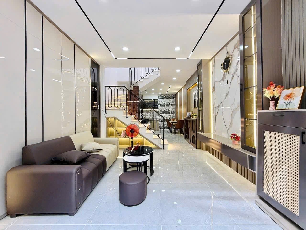 Cô Hương BÁN NHÀ Thạnh Lộc Quận 12 giá 3 tỷ 800tr DT 41,7m2 đường Thạnh Lộc 29