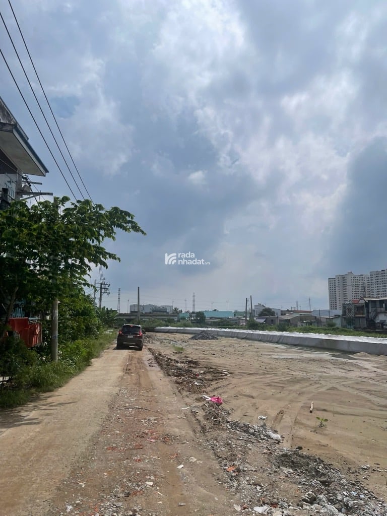 BÁN NHÀ TỈNH LỘ 10 64M2 5.1 TỶ 4PN NGỦ TRỆT HẺM XE TẢI GẦN KÊNH THAM LƯƠNG BÌNH TÂN 