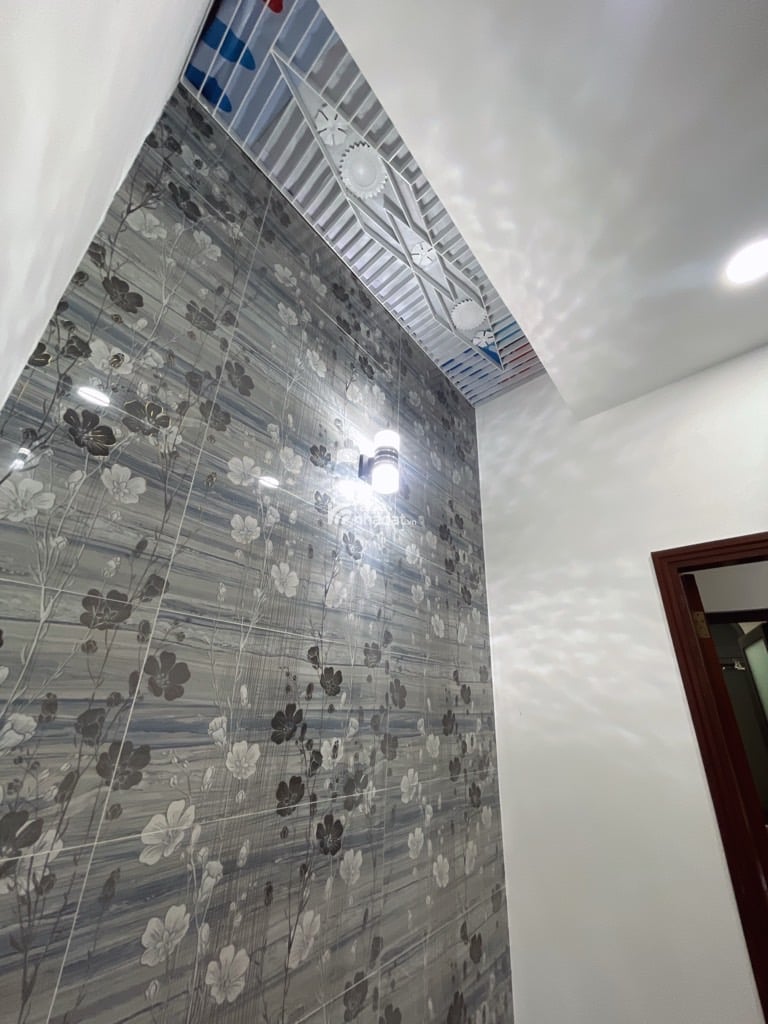 BÁN NHÀ TÂY THẠNH TÂN PHÚ 3 TẦNG 55M2 5.X TỶ HẺM XE HƠI 5X11M FULL NỘI THẤT 