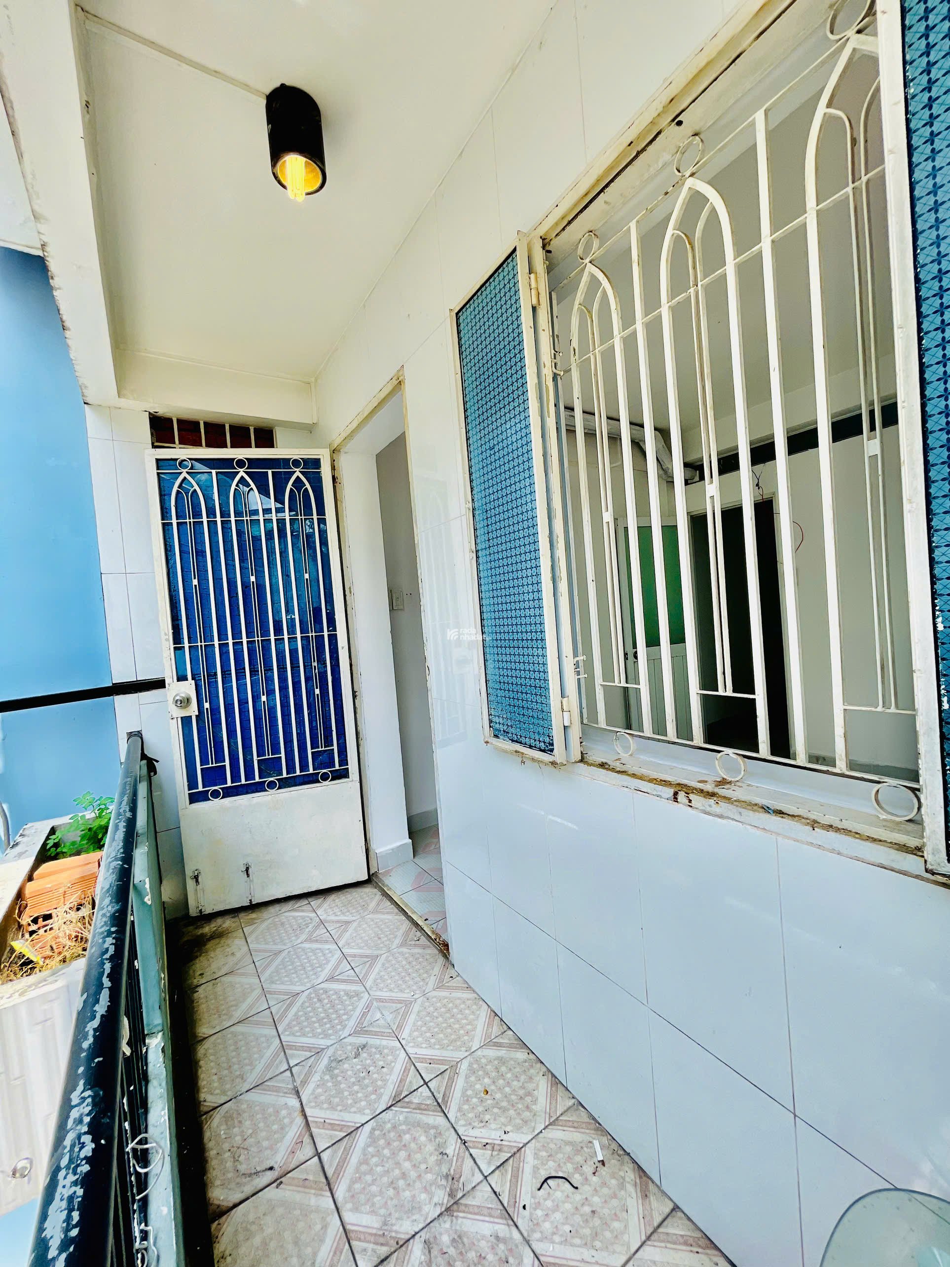 BÁN NHÀ HẺM XE TẢI HOÀ HẢO P5 QUẬN 10 - 5 Tầng- GIÁ TỐT 9.9 TỶ