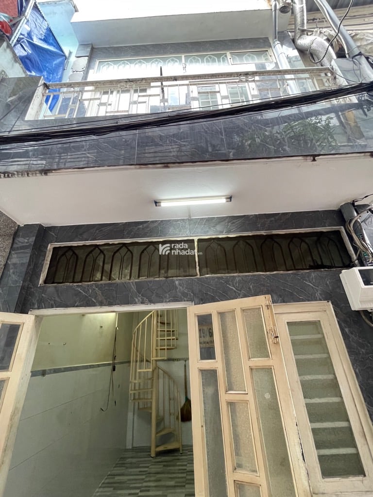 SÁT TÂN BÌNH, HOÀNG XUÂN NHỊ, TÂN PHÚ, 2 TẦNG CÓ KC. GIẢM 550TR CHỈ 2T TL TỐT