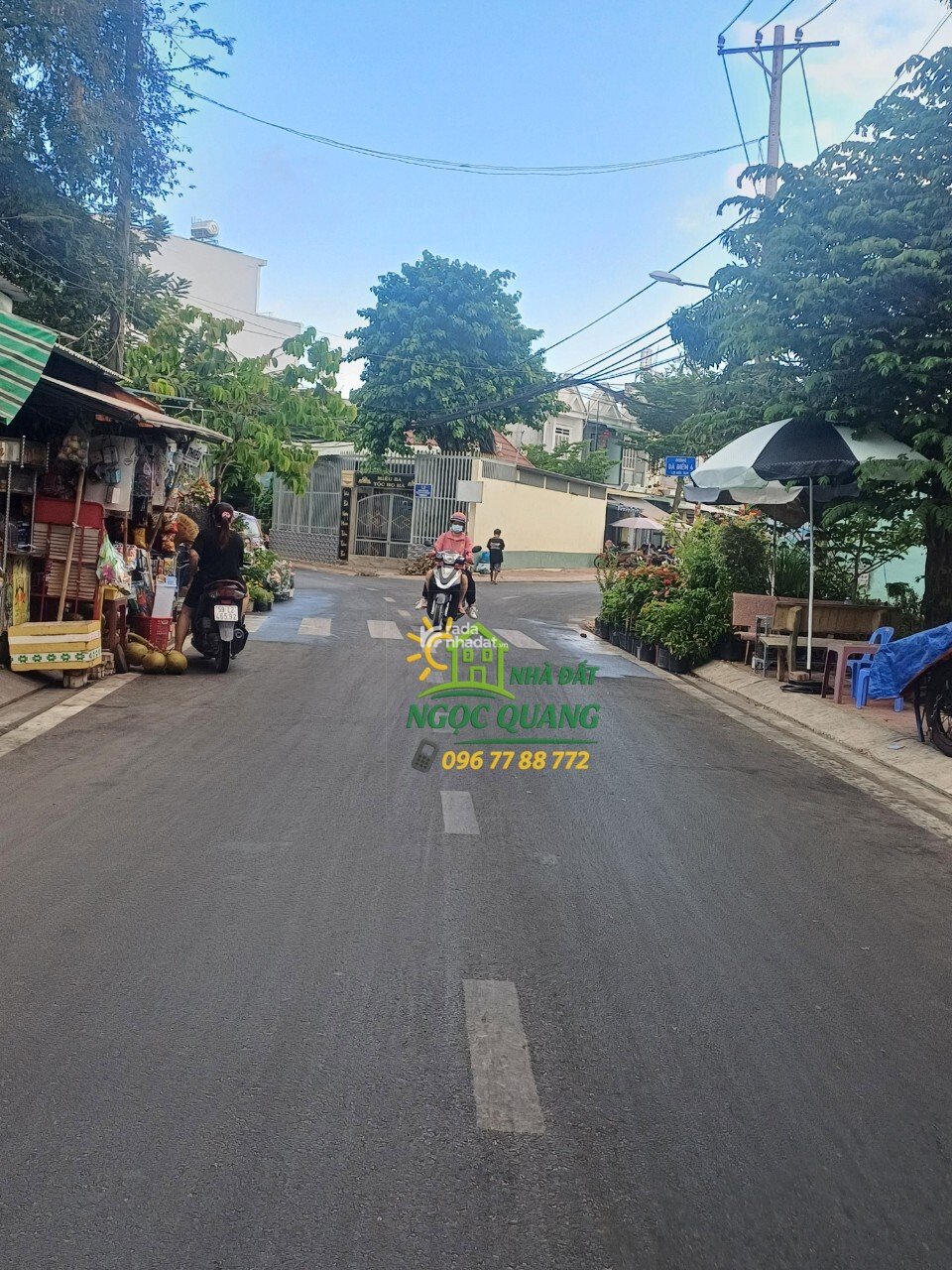 NHÀ MẶT TIỀN BÀ ĐIỂM, TIỆN KINH DOANH BUÔN BÁN, SỔ HỒNG RIÊNG, ĐƯỜNG 10m