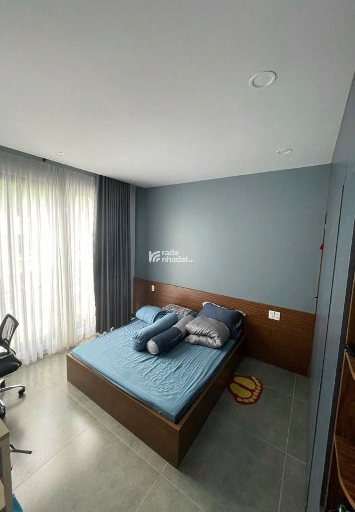 NGAY P.TÂN SƠN NHÌ - Ô TÔ NGỦ TRONG NHÀ - SHR VUÔNG VỨC A4 - 4 X 14M - CHÍNH CHỦ - CHỈ 9.3 TỶ