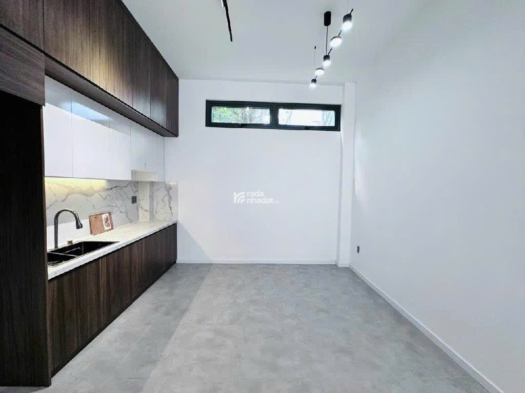 NHÀ ĐẸP 1 TRỆT  2 LẦU  KHU PHÂN LÔ  LÊ ĐỨC THỌ- P13 - Q GÒ VẤP 