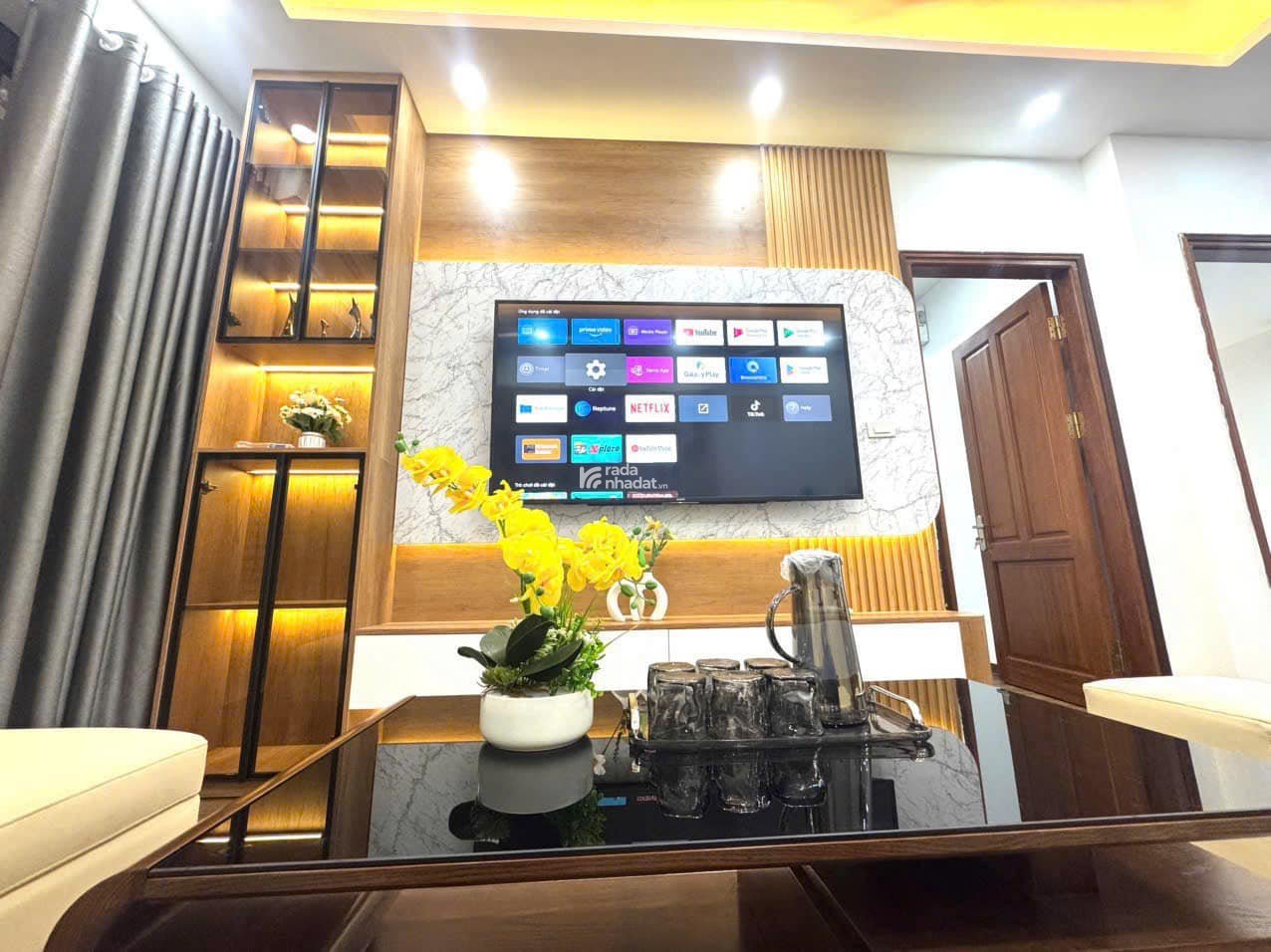 Cho thuê căn hộ Hei Tower 2 phòng ngủ, đầy đủ nội thất sửa mới 100%, giá chỉ 14tr/ tháng