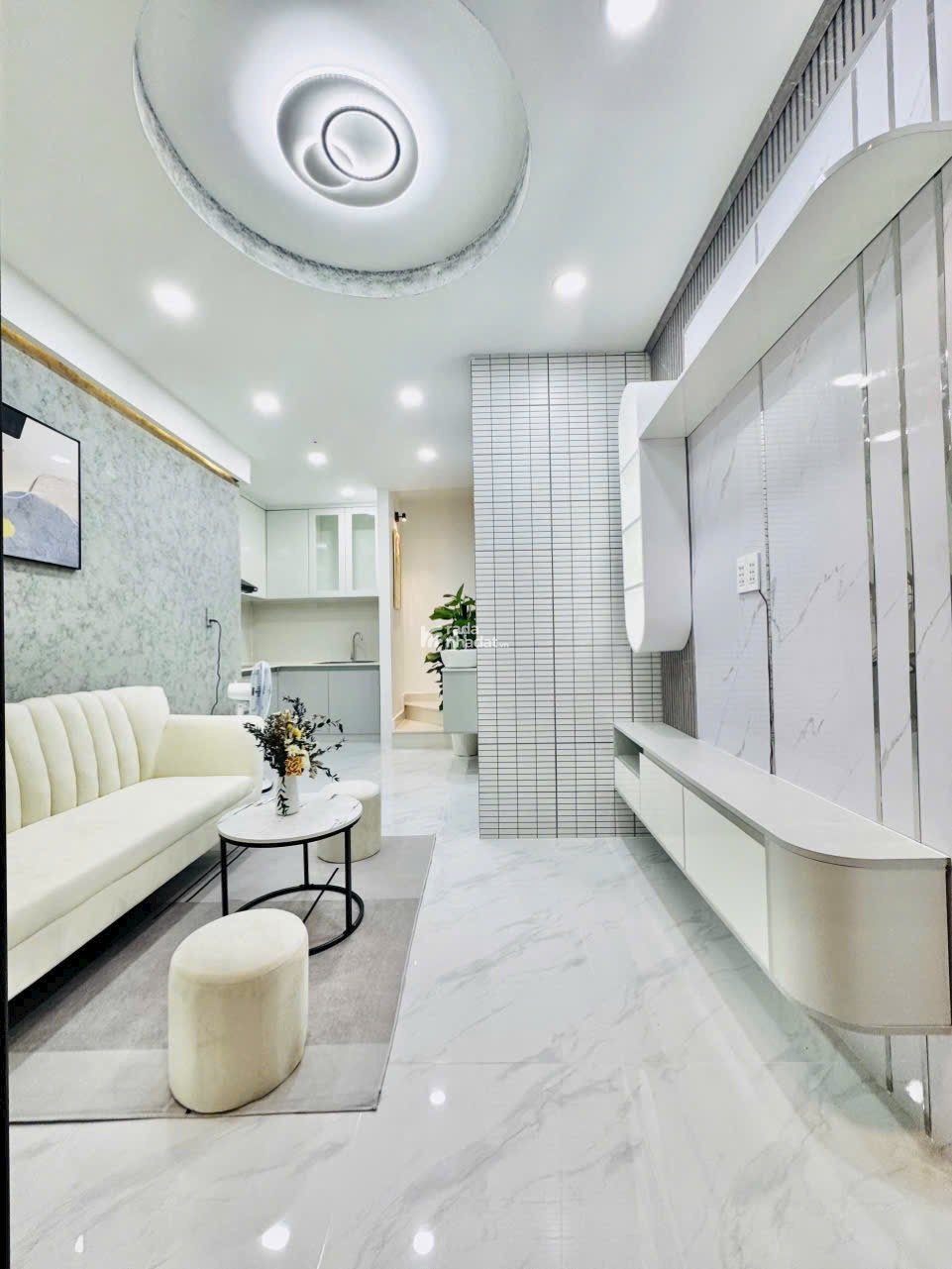 Bán nhà MỚI ĐẸP Full Nội Thất y hình HẺM XE HƠI Nơ Trang Long chỉ 3,86 tỷ Tl 