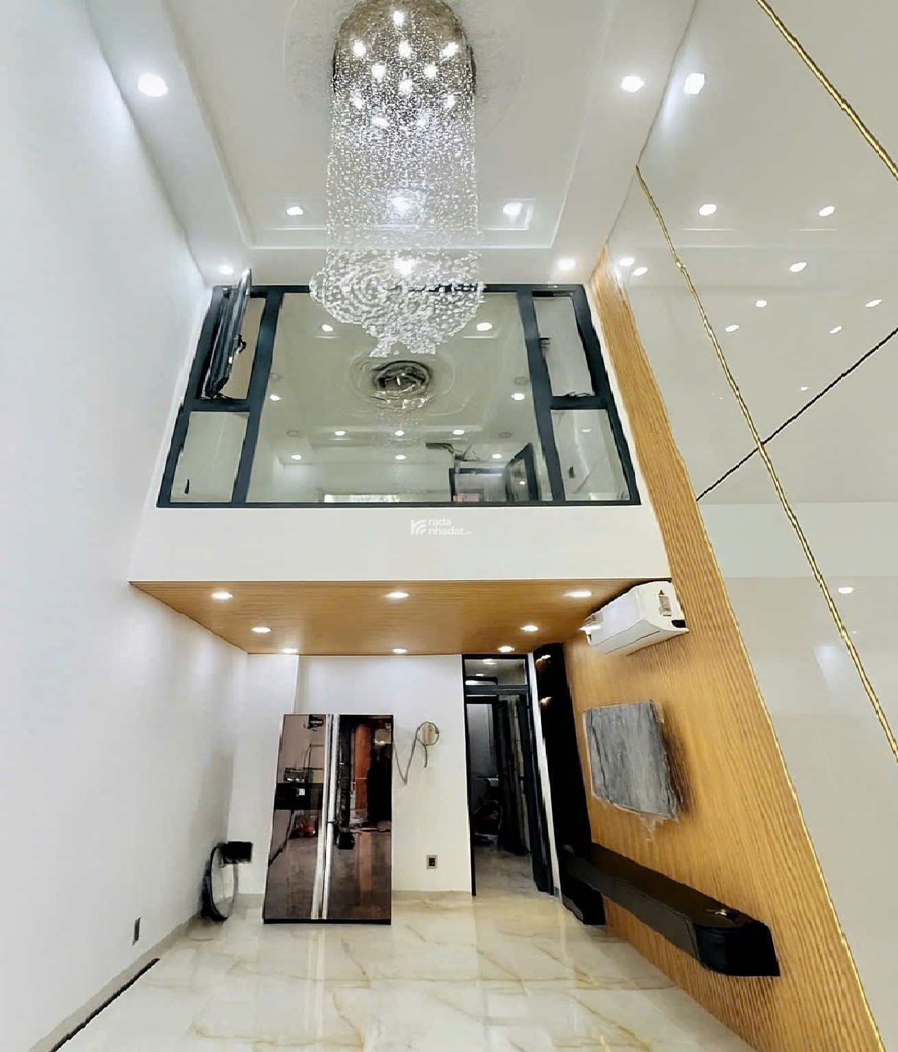 Nhà mới đẹp hẻm Ô tô QUẬN 3 - Cách Mạng Tháng Tám - 3.2 x 12 m Vuông vức - 8.99 tỷ