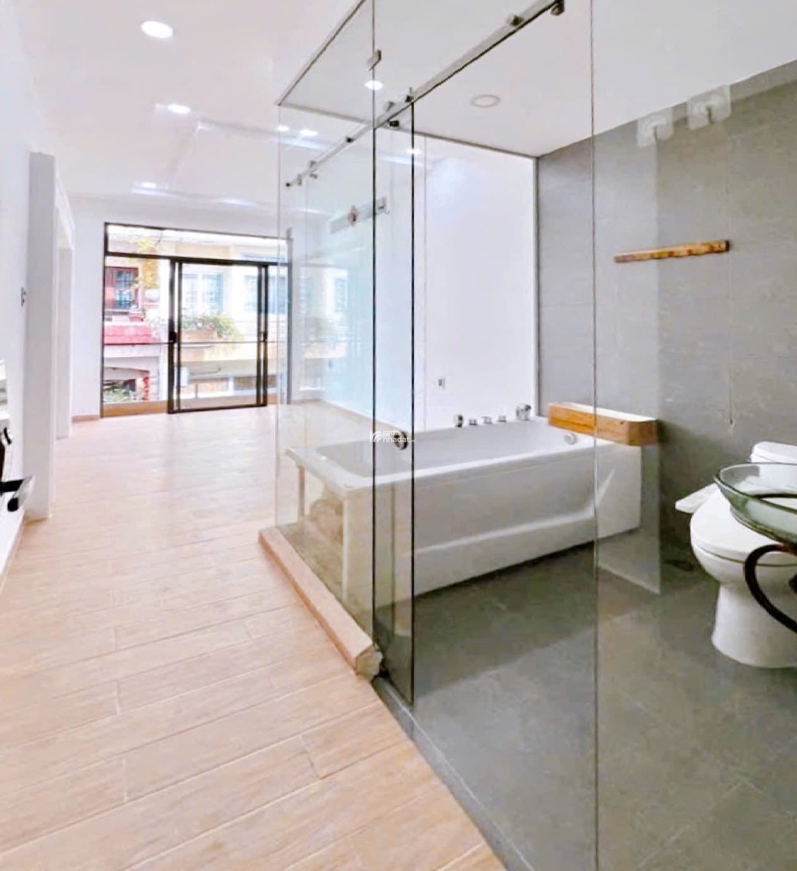 Nhà mới đẹp hẻm Ô tô QUẬN 3 - Cách Mạng Tháng Tám - 3.2 x 12 m Vuông vức - 8.99 tỷ