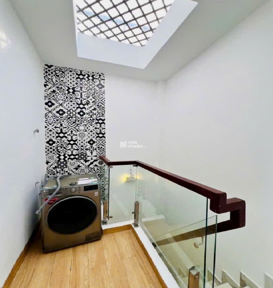 Nhà mới đẹp hẻm Ô tô QUẬN 3 - Cách Mạng Tháng Tám - 3.2 x 12 m Vuông vức - 8.99 tỷ