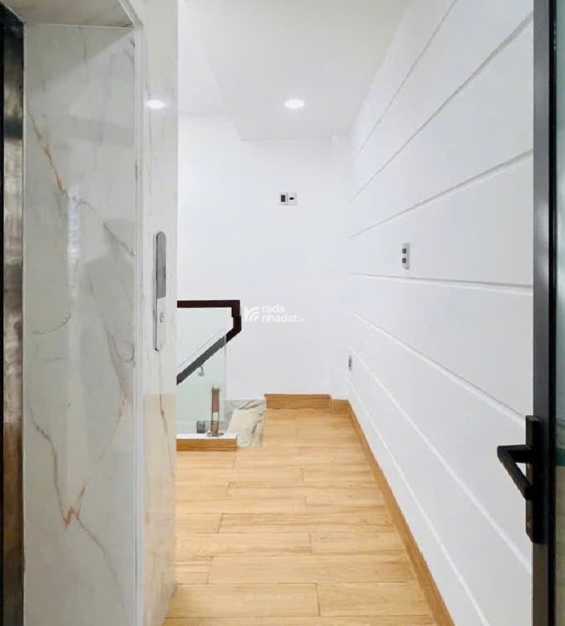 Nhà mới đẹp hẻm Ô tô QUẬN 3 - Cách Mạng Tháng Tám - 3.2 x 12 m Vuông vức - 8.99 tỷ