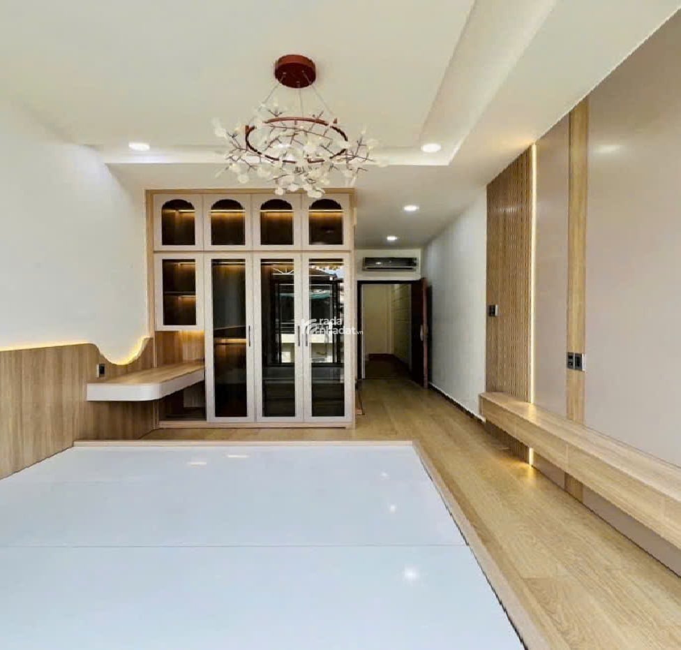 Nhà mới đẹp hẻm Ô tô QUẬN 3 - Cách Mạng Tháng Tám - 3.2 x 12 m Vuông vức - 8.99 tỷ