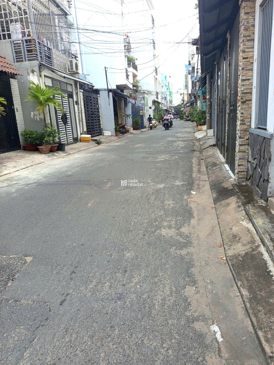 HXH TRẢI NHỰA 8M, TÂN HƯƠNG THÔNG VƯỜN LÀI, 82 M2, 2 LẦU CHỈ 8,3 TỶ (CÒN TL)