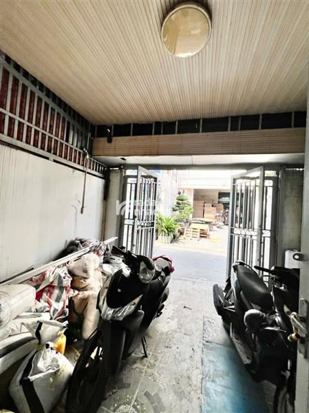 Nhà 3 tầng sát Aoen Tân Phú- hẻm xe tải 7m