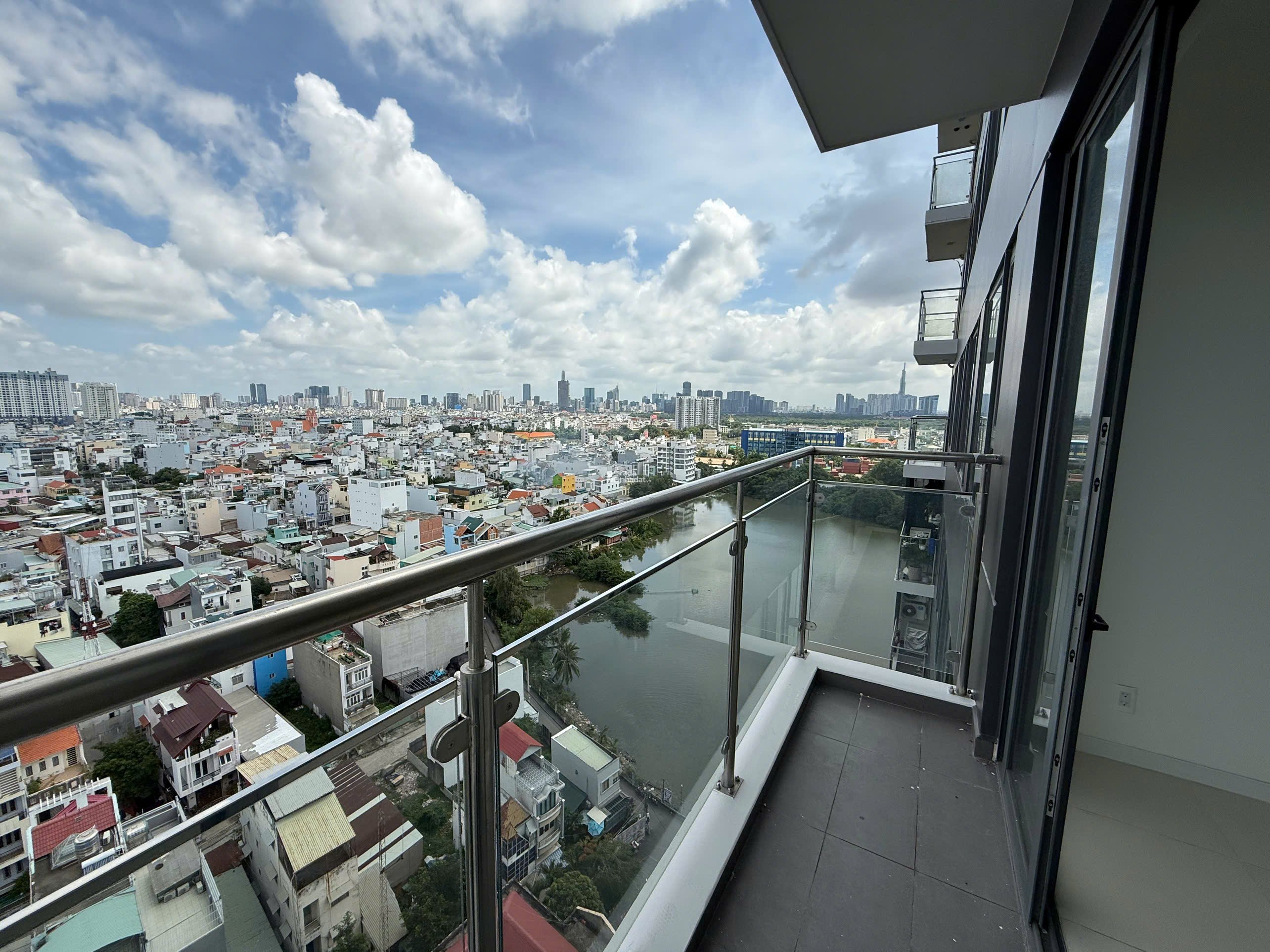 Căn Hộ Cao Cấp ASCENT LAKESIDE  .Chỉ Cần Thanh Toán 50% Nhận Bàn Giao