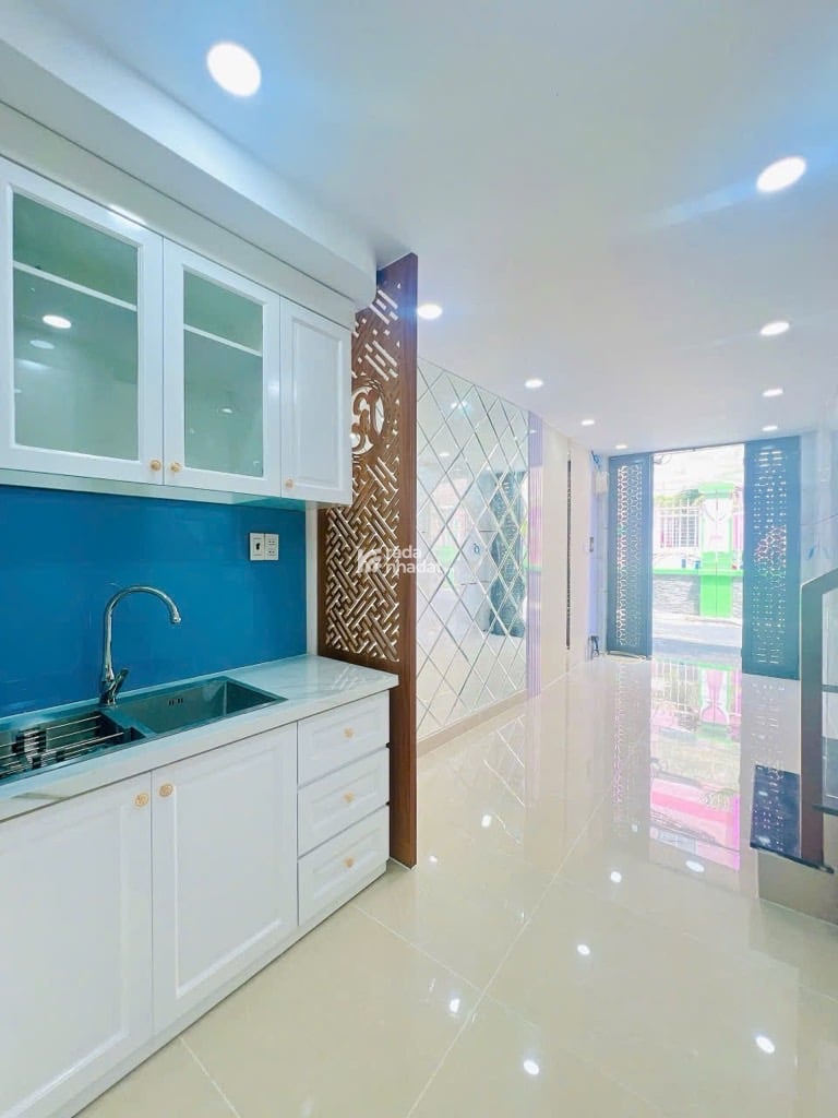 TRUNG TÂM TÂN PHÚ - SIÊU PHẨM MẶT TIỀN KINH DOANH ĐỈNH - GẦN CHỢ - 3 TẦNG - FULL NỘI THẤT 