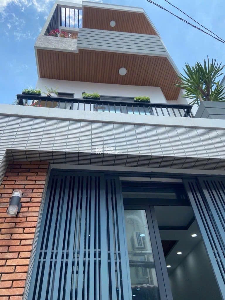 SIÊU PHẨM NHÀ ĐẸP TRUNG TÂM Q8  HẺM 184 ÂU DƯƠNG LÂN, P.3 