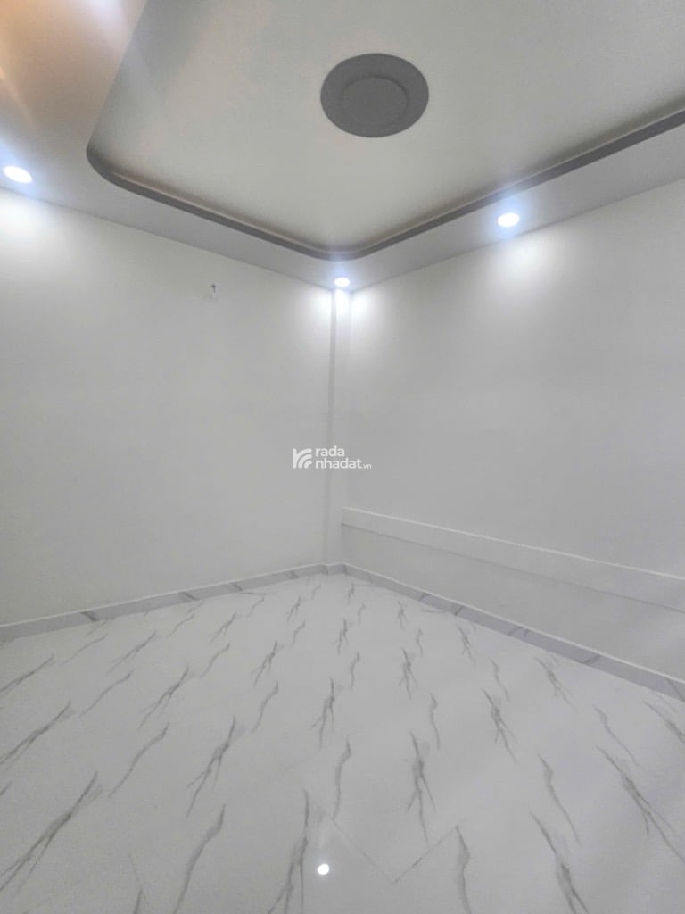 NHÀ GẦN CHỢ TÂN HƯƠNG 4,1X8M 2 LẦU GIÁ CHỈ 4,1 TỶ