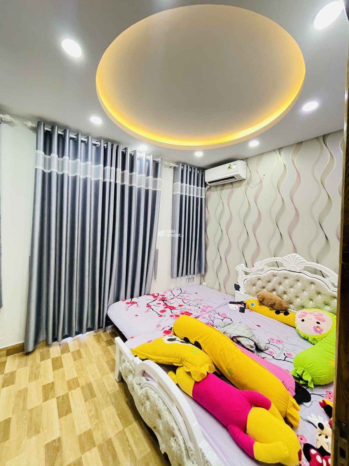 NHÀ 4 TẦNG ĐẸP HẺM XE HƠI - SÁT BỜ KÈ VÀM THUẬT - CHỈ VIỆC Ở NGAY