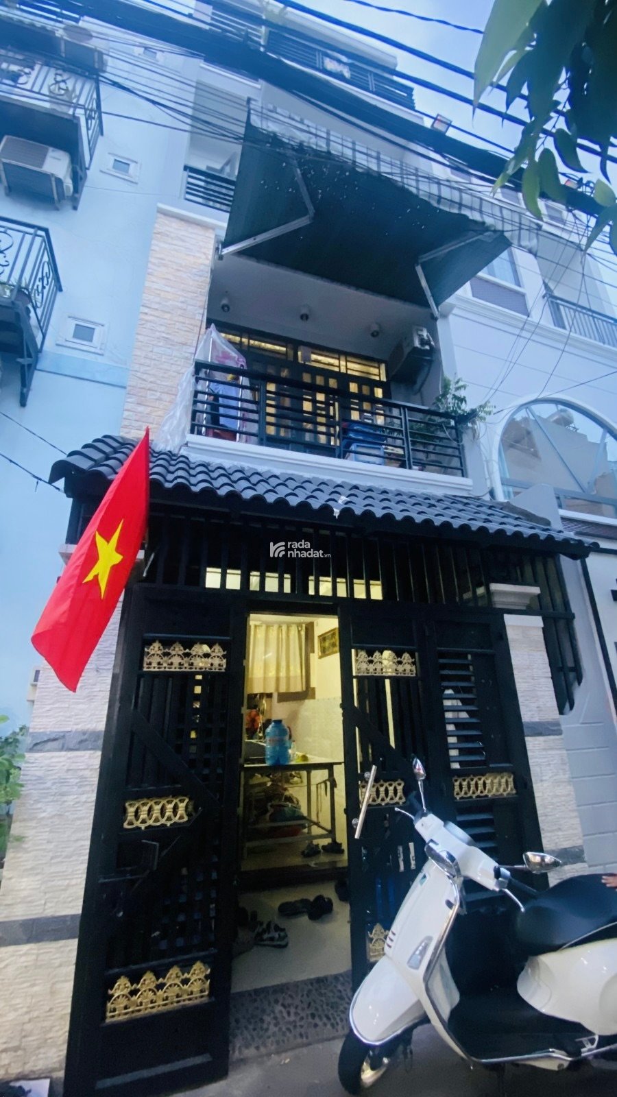 Bán nhà Hoàng Văn Thụ, Út Tịch, Tân Bình, 4mx14m, 4 tầng, 8.9 tỷ.