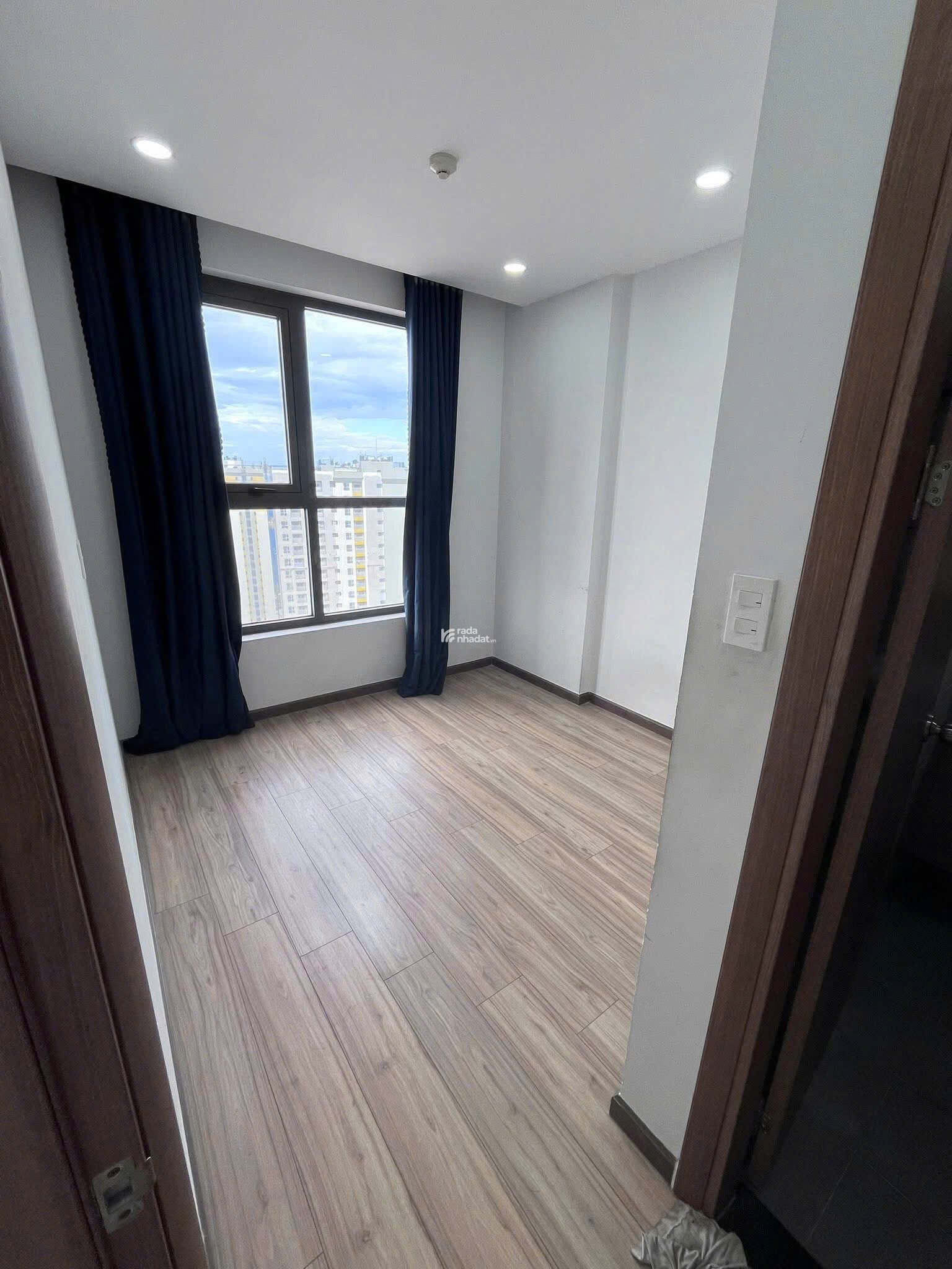 Cần bán gấp căn 2PN 2WC sổ sẵn , dọn vào ở ngay mà giá cực tốt