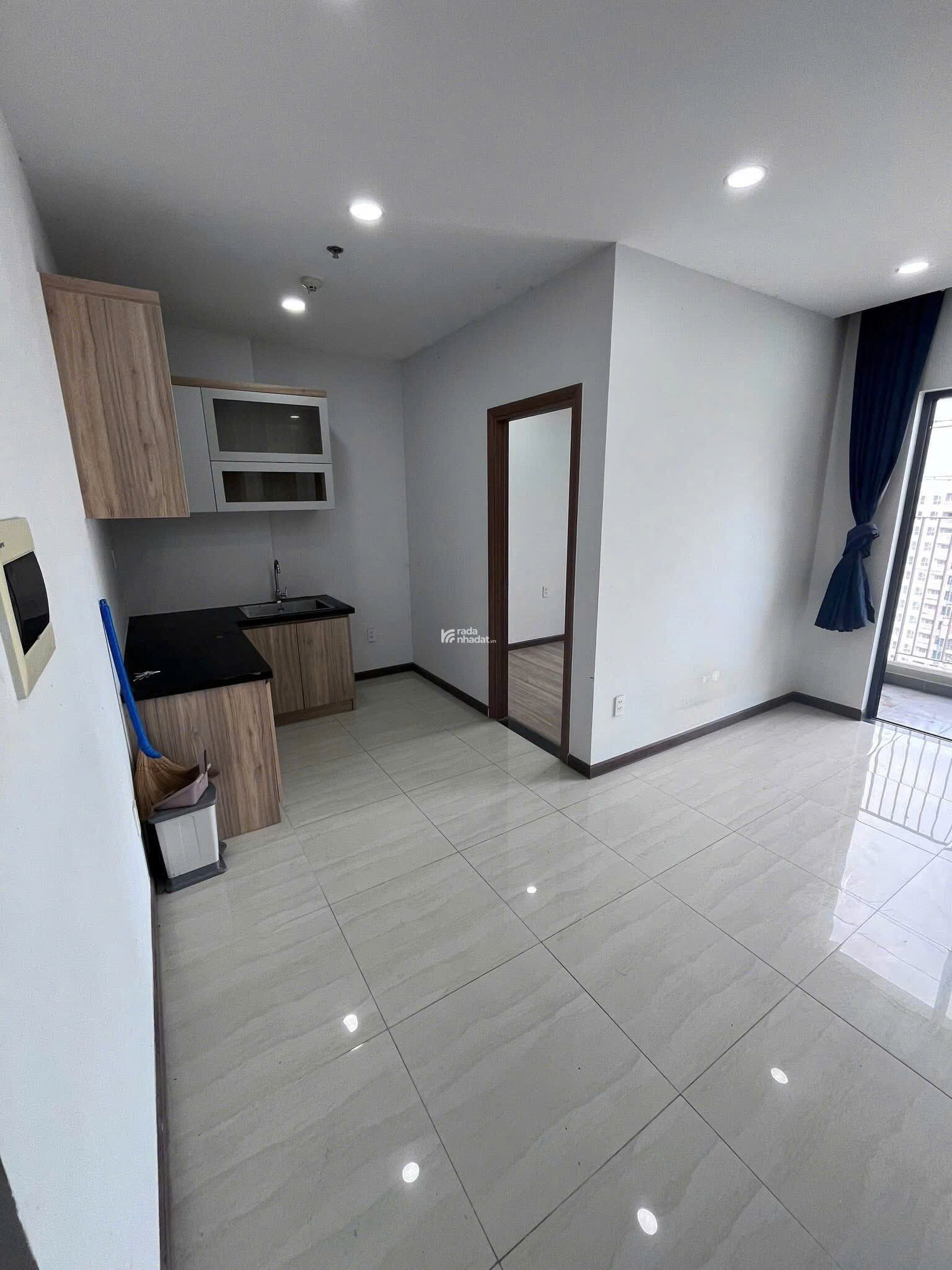 Cần bán gấp căn 2PN 2WC sổ sẵn , dọn vào ở ngay mà giá cực tốt