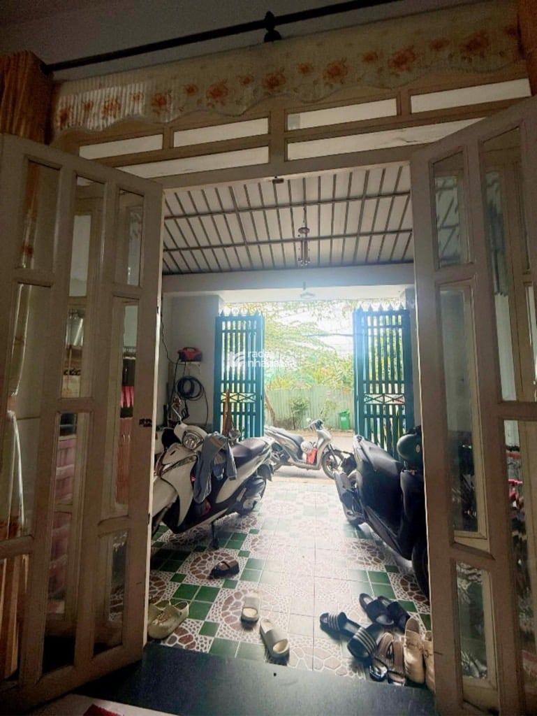 4 TẦNG-HƯƠNG LỘ 2 - BÌNH TRỊ ĐÔNG A- BÌNH TÂN- DT: 4.6*16M -6 TỶ 350